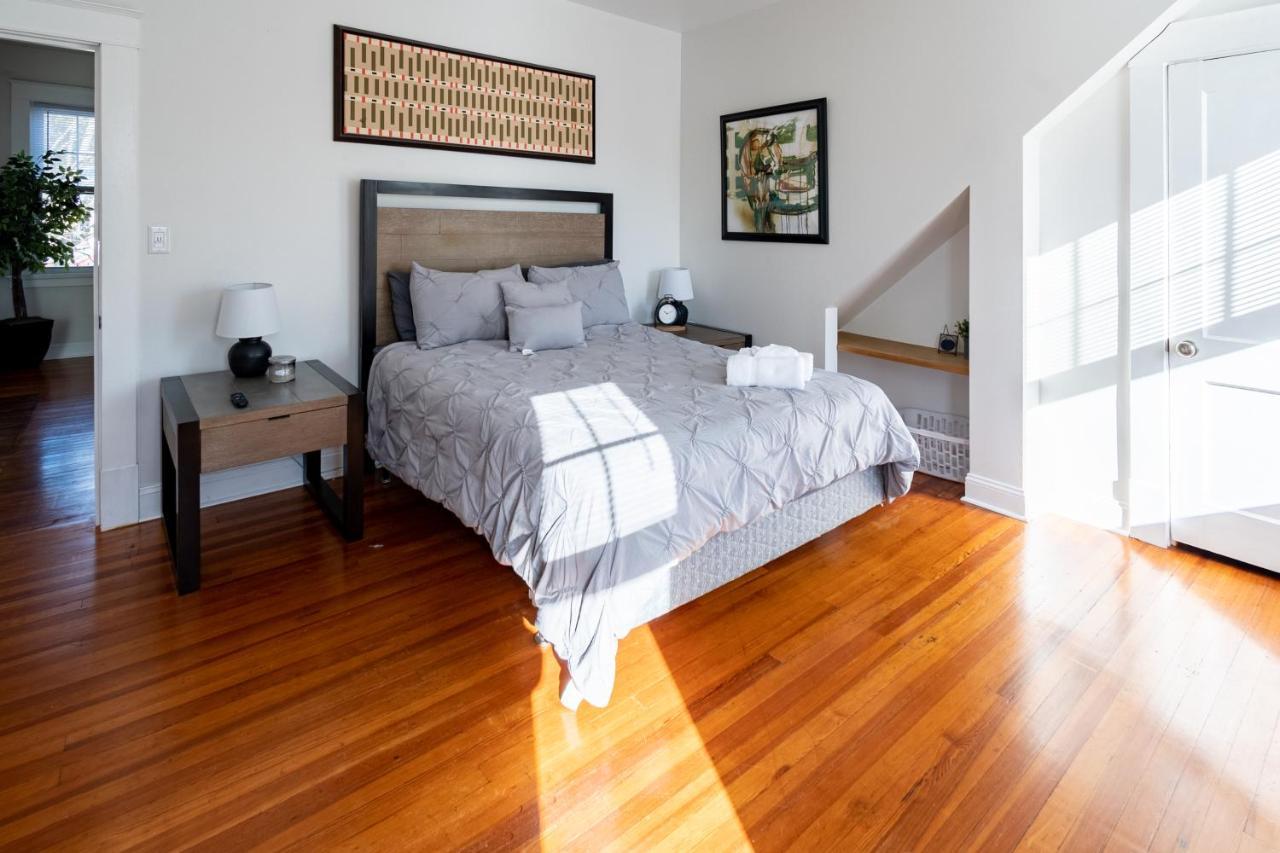 Contemporary 3-Bedroom Home With Balcony In Rva Richmond Buitenkant foto